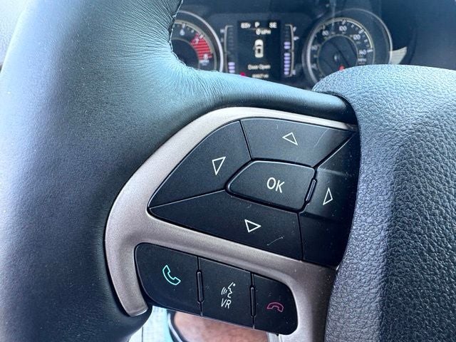 2017 Jeep Cherokee Altitude