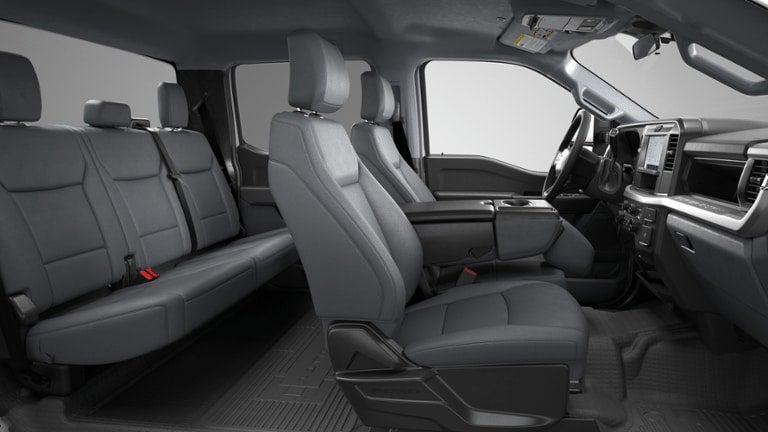2026 Ford Super Duty F-450 DRW XL 4WD Crew Cab 203 WB 84 CA