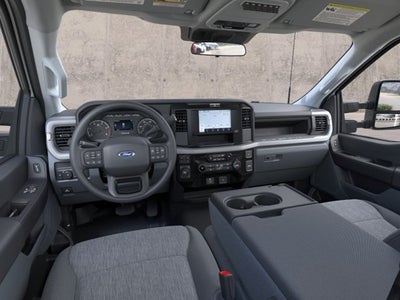 2026 Ford Super Duty F-550 DRW XL 4WD Reg Cab 169 WB 84 CA