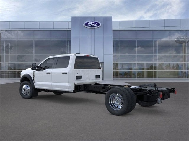 2026 Ford Super Duty F-550 DRW XLT 4WD Crew Cab 203 WB 84 CA