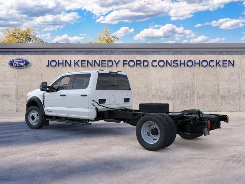 2026 Ford Super Duty F-550 DRW XL 4WD Crew Cab 179 WB 60 CA