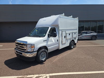 2026 Ford E-Series Cutaway E-350 SRW 138 WB