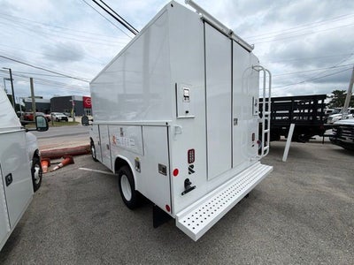 2026 Ford E-Series Cutaway E-350 DRW 138 WB
