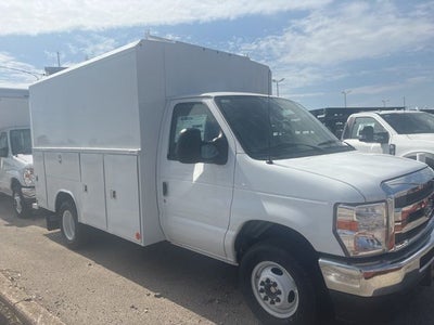 2026 Ford E-Series Cutaway E-350 DRW 138 WB