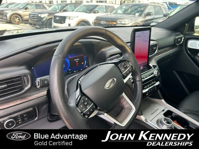 2023 Ford Explorer Platinum