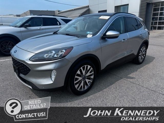 2022 Ford Escape Titanium