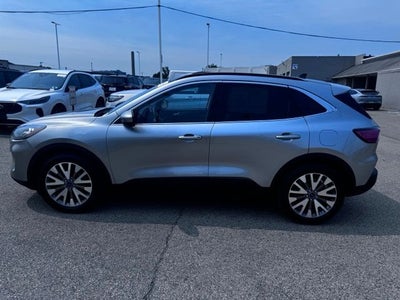 2022 Ford Escape Titanium