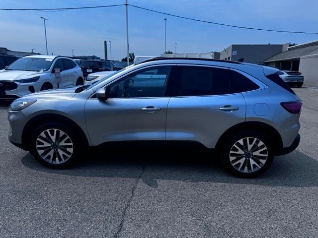2022 Ford Escape Titanium