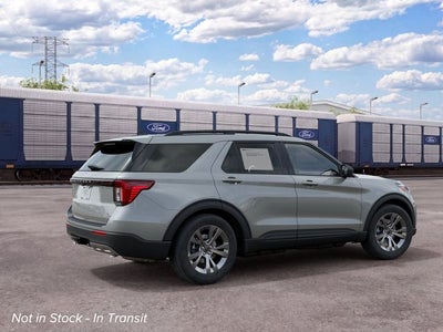 2027 Ford Explorer Active w/200A Pkg 4WD