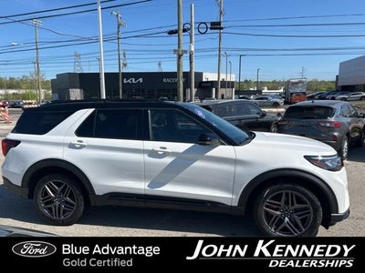 2025 Ford Explorer ST