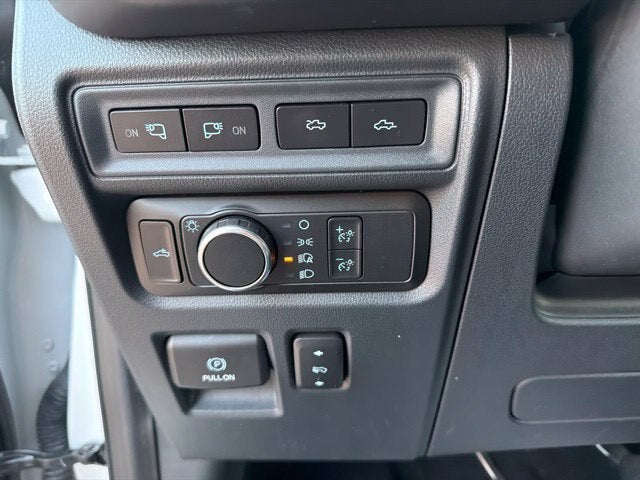 2022 Ford F-150 Lightning Platinum
