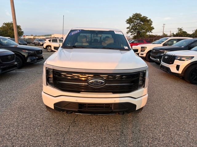 2022 Ford F-150 Lightning Platinum