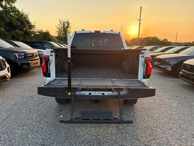 2022 Ford F-150 Lightning Platinum