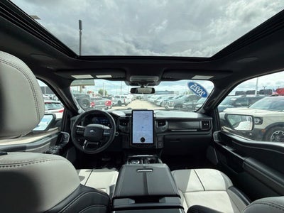 2025 Ford F-150 Lightning Platinum