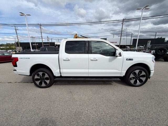 2025 Ford F-150 Lightning Platinum