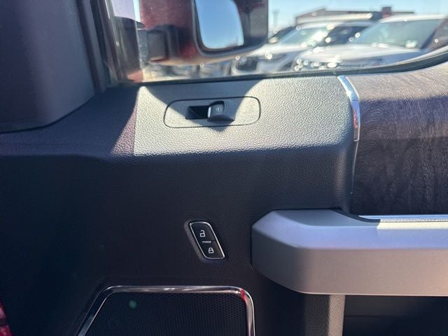 2018 Ford Super Duty F-250 SRW LARIAT
