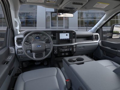 2025 Ford Super Duty F-350 SRW XL 4WD Crew Cab 6.75' Box