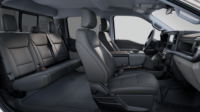 2025 Ford Super Duty F-350 SRW XL 4WD Crew Cab 6.75' Box