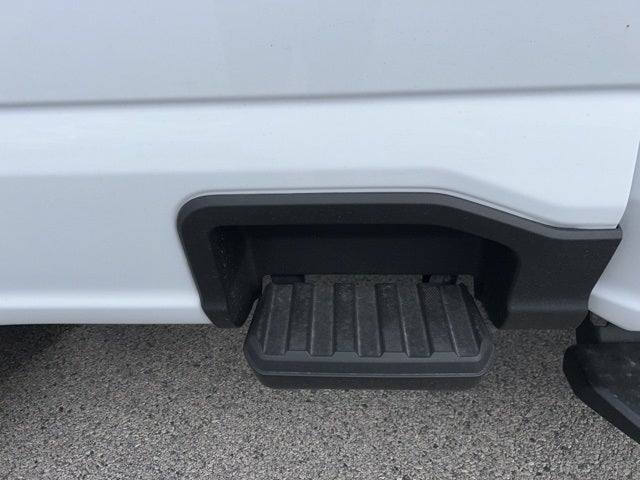 2026 Ford Super Duty F-250 SRW XL 4WD Reg Cab 8' Box