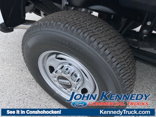 2026 Ford Super Duty F-250 SRW XL 4WD Reg Cab 8' Box