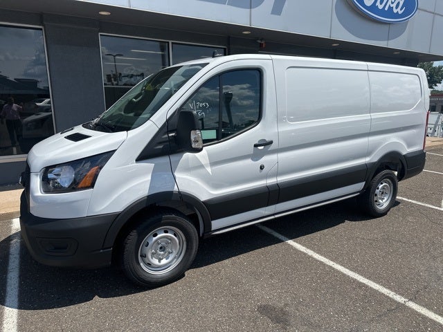 2025 Ford Transit Cargo Van T-250 130 Low Rf 9070 GVWR RWD
