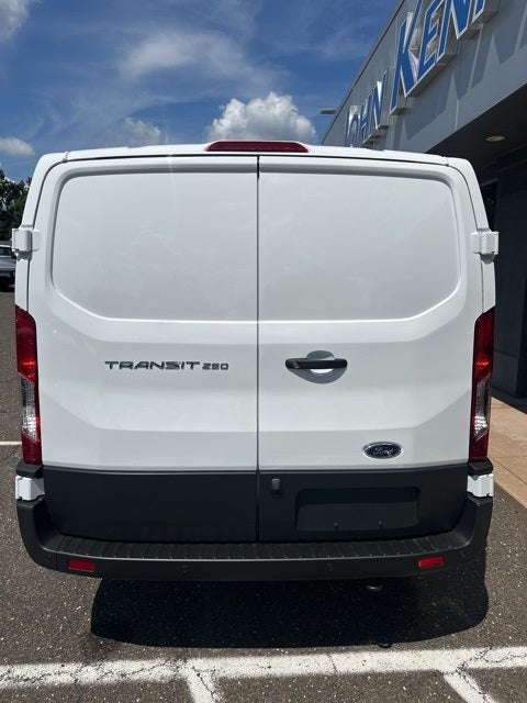 2025 Ford Transit Cargo Van T-250 130 Low Rf 9070 GVWR RWD