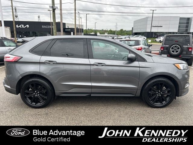 2022 Ford Edge ST Line