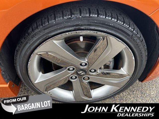 2013 Hyundai Veloster Turbo w/Black Int
