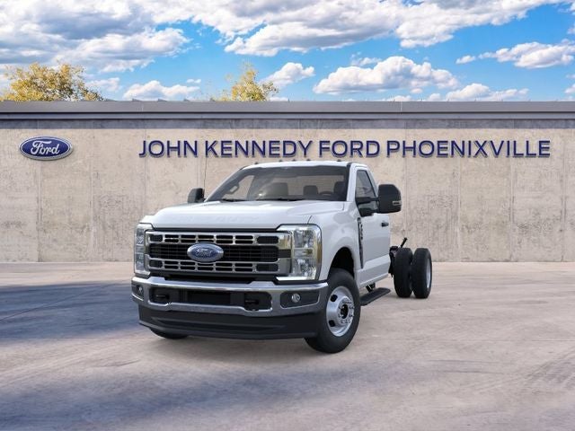 2026 Ford Super Duty F-350 DRW XL