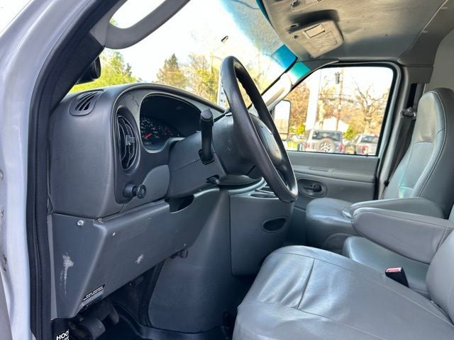 2008 Ford Econoline Commercial Cutaway Base