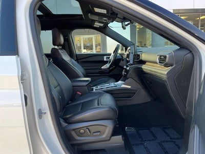 2022 Ford Explorer Platinum