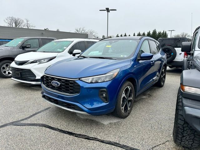 2023 Ford Escape ST-Line Select