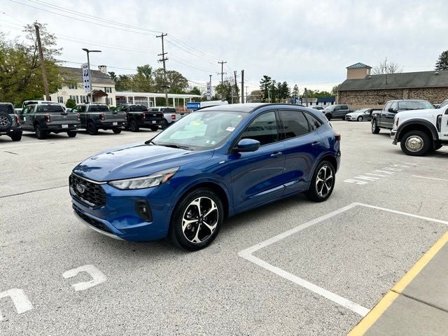 2023 Ford Escape ST-Line Select