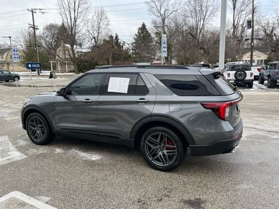 2025 Ford Explorer ST