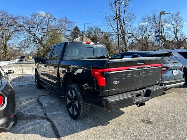 2023 Ford F-150 Lightning Platinum