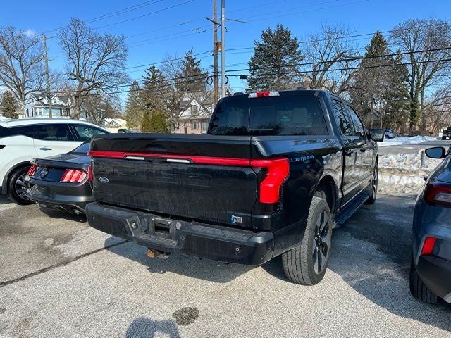 2023 Ford F-150 Lightning Platinum