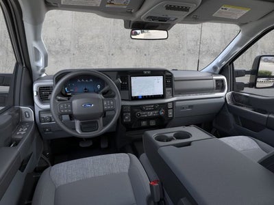 2026 Ford Super Duty F-350 SRW XLT