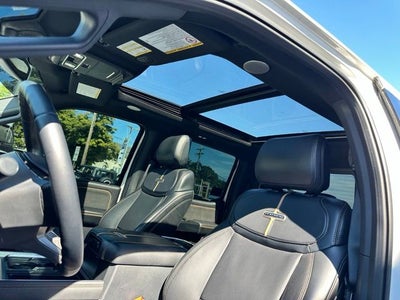 2024 Ford Super Duty F-350 SRW Platinum
