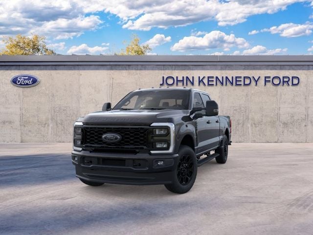 2026 Ford Super Duty F-350 SRW XLT