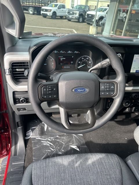 2026 Ford Super Duty F-350 SRW XLT