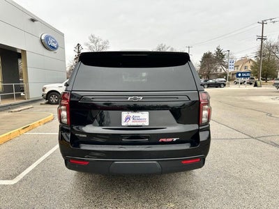 2023 Chevrolet Suburban RST