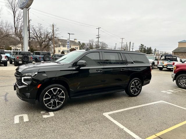 2023 Chevrolet Suburban RST