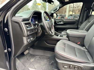 2023 Chevrolet Suburban RST