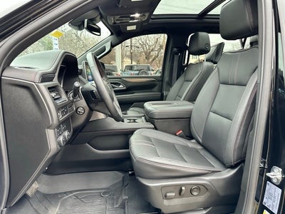 2023 Chevrolet Suburban RST