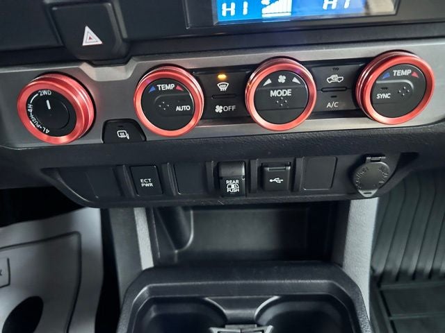 2022 Toyota Tacoma 4WD SR