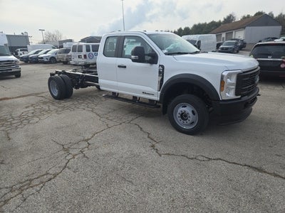 2026 Ford Super Duty F-550 DRW XL 4WD SuperCab 192 WB 84 CA