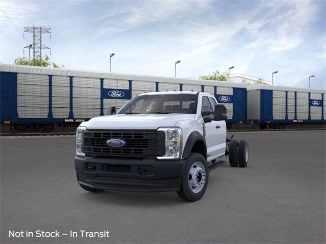 2026 Ford Super Duty F-550 DRW XL 4WD SuperCab 192 WB 84 CA