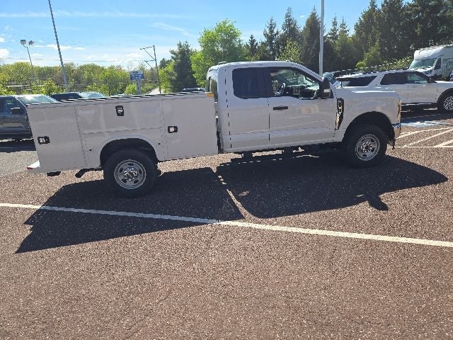 2026 Ford Super Duty F-350 SRW XL 4WD SuperCab 168 WB 60 CA