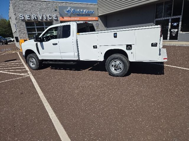 2026 Ford Super Duty F-350 SRW XL 4WD SuperCab 168 WB 60 CA
