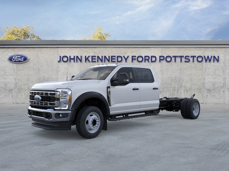 2026 Ford Super Duty F-450 DRW XL 4WD Crew Cab 203 WB 84 CA